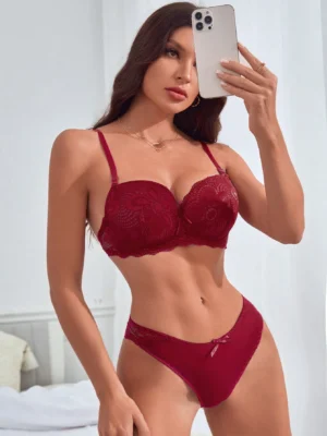 Esselle Floral Lace Underwire Bra & Panty Lingerie Set