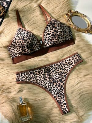 Sexy Leopard Print Contrast Color Triangle Cup Bra And Panty Set