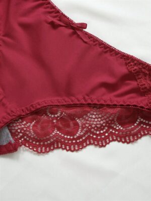 Esselle Floral Lace Underwire Bra & Panty Lingerie Set