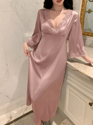 Women's V-Neck Lace Patchwork Backless Three Quarter Sleeve Nightgown