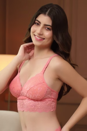 Non-Wired Full Coverage Longline Bralette in Peach Colour - Lace