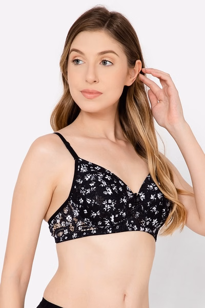 Non-Wired Full Cup Multiway Bra in Black - Lace