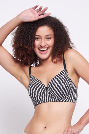 Padded Non-Wired Full Cup Checkered T-shirt Bra in Navy