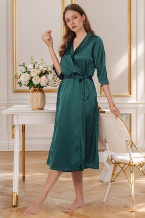 Chic Basic Long Robe in Dark Green - Satin