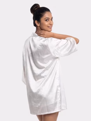 White Lace Bralette With Robe And Shorts Nightwear Set