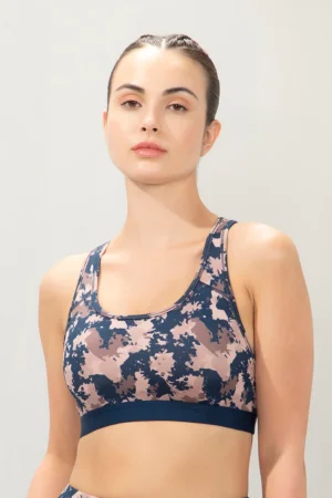 Energize Medium Impact Round Neck Sports Bra - Stripy Geo Print