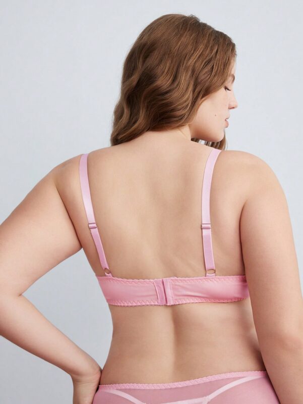 Elegant Floral Embroidered Underwire Bra