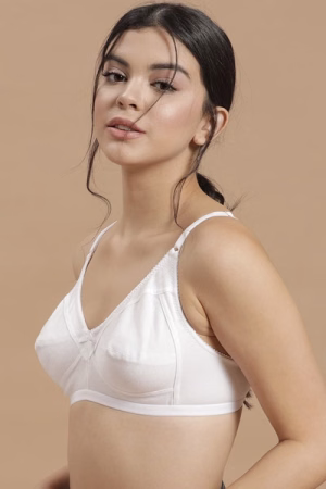 Non-Padded Non-Wired Full Coverage Bra In White