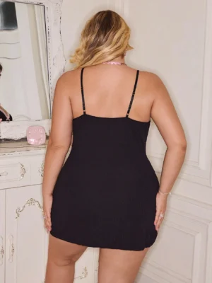 Plus Size Lace Trim Contrast Color Spaghetti Strap Mini Nightdress