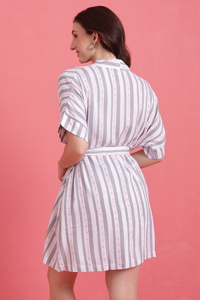 Printed Short Korean Nighty & Robe Set in White - Rayon
