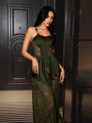 Satin Contrast Lace Sexy Waist-Baring 3D Floral Decor Nighty