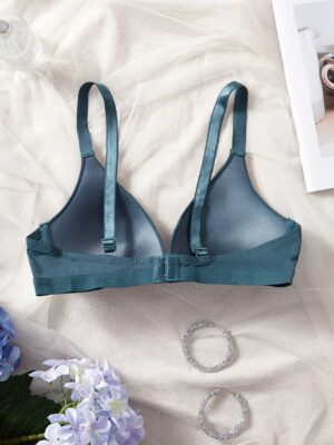 1pc V-Shaped Women Comfortable Wireless Soft Cup Solid Color Bra