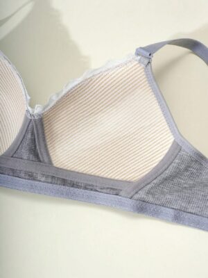 1pc Solid Color Ribbed V-Neck Lace Trim Wire-Free Breathable Thin Bra